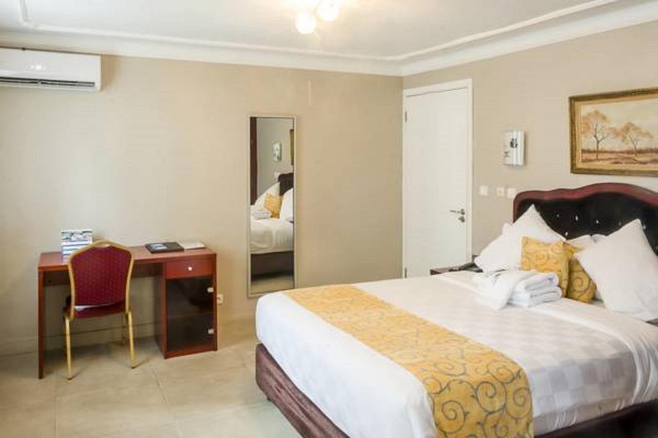 Hotel La Falaise Bonanjo Duala Zewnętrze zdjęcie