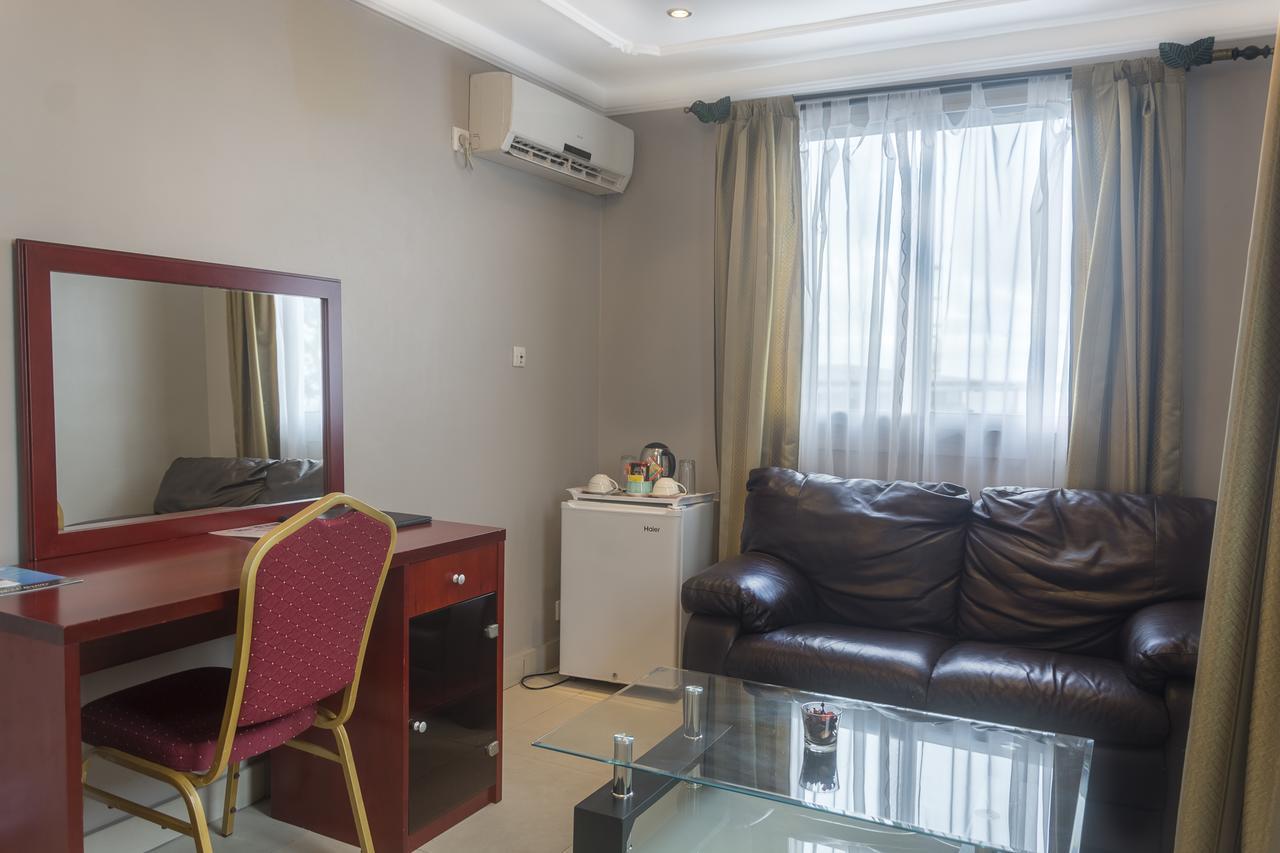 Hotel La Falaise Bonanjo Duala Zewnętrze zdjęcie